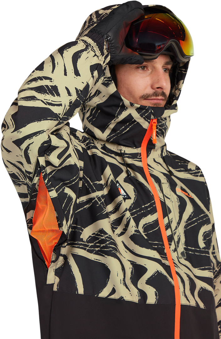 Product image 4 of the product “FWC PLAY PARK Jacket 2027 beige snowtracks M”