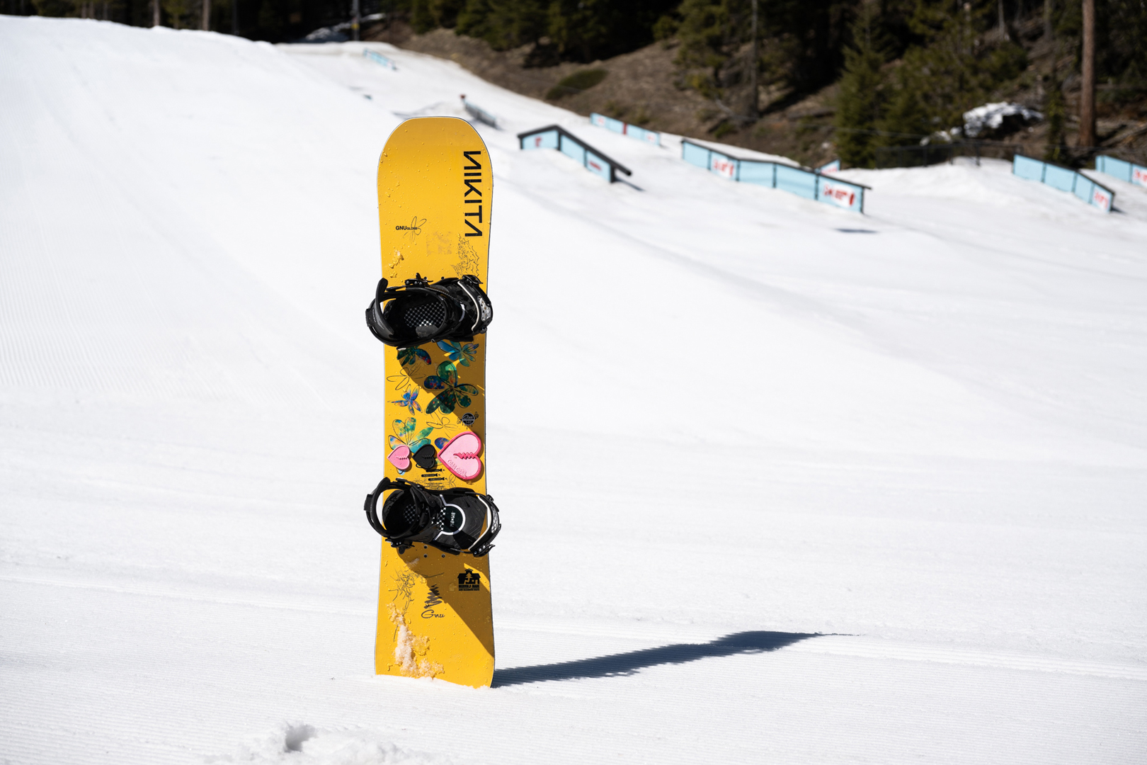 Artikelbild 4 des Artikels “GLOSS Snowboard 2026 148“