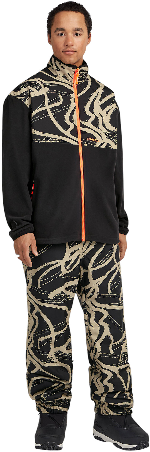 Product image 4 of the product “FWC OVERSIZED Pant 2027 beige snowtracks M”