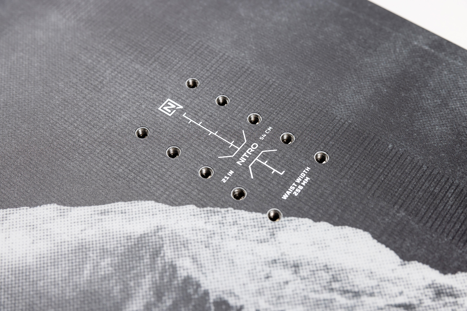 Product image 4 of the product “PRIME RAW Snowboard 2027 149”