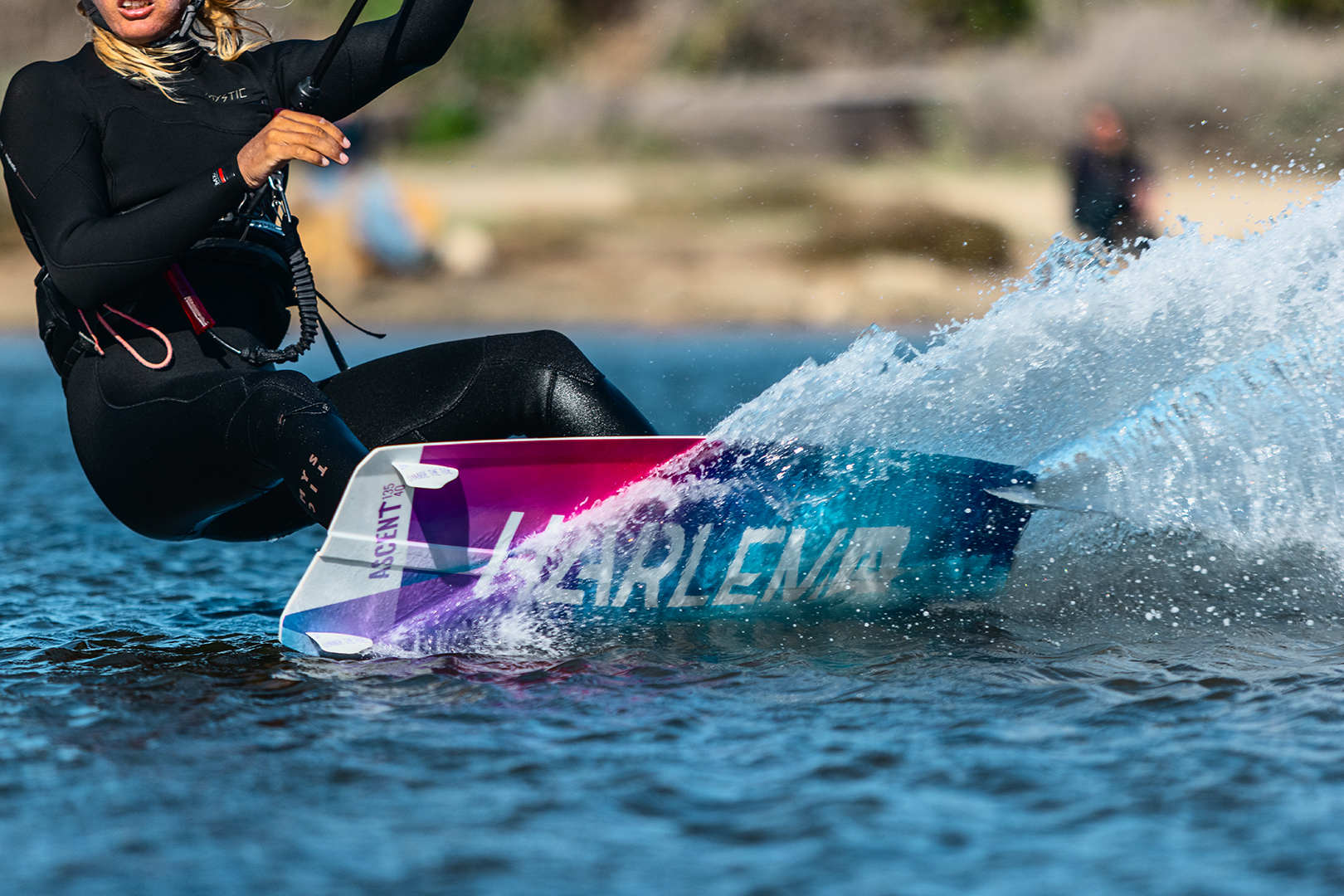 Artikelbild 4 des Artikels “ASCENT Kiteboard 2026 135“