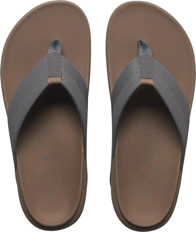Product image 4 of the product “THE RAGLAN Sandal 2026 fossil grey 45”