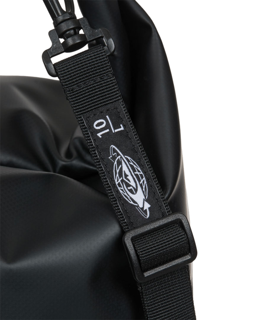 Product image 4 of the product “MEDIUM BACK DRY Bag 2026 black ”