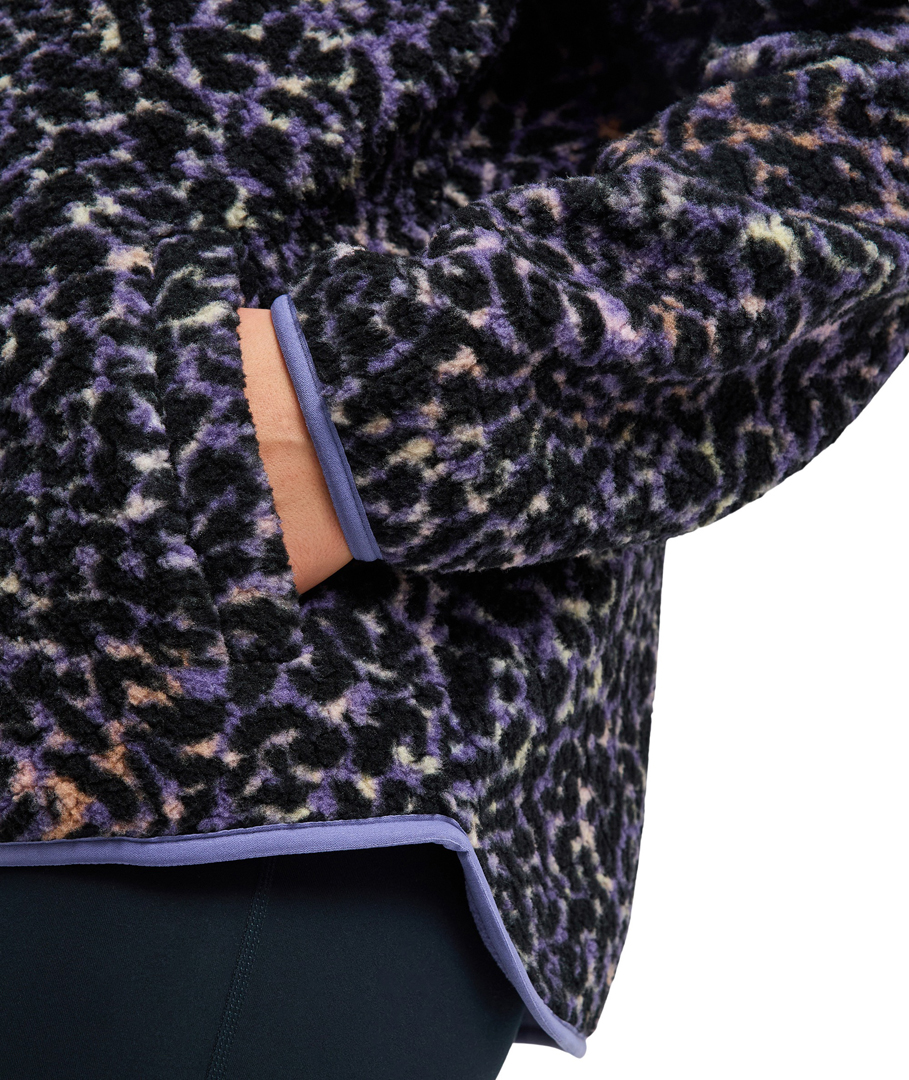 Product image 4 of the product “WOW Zip Fleece 2027 twilight purple wild n out big S”