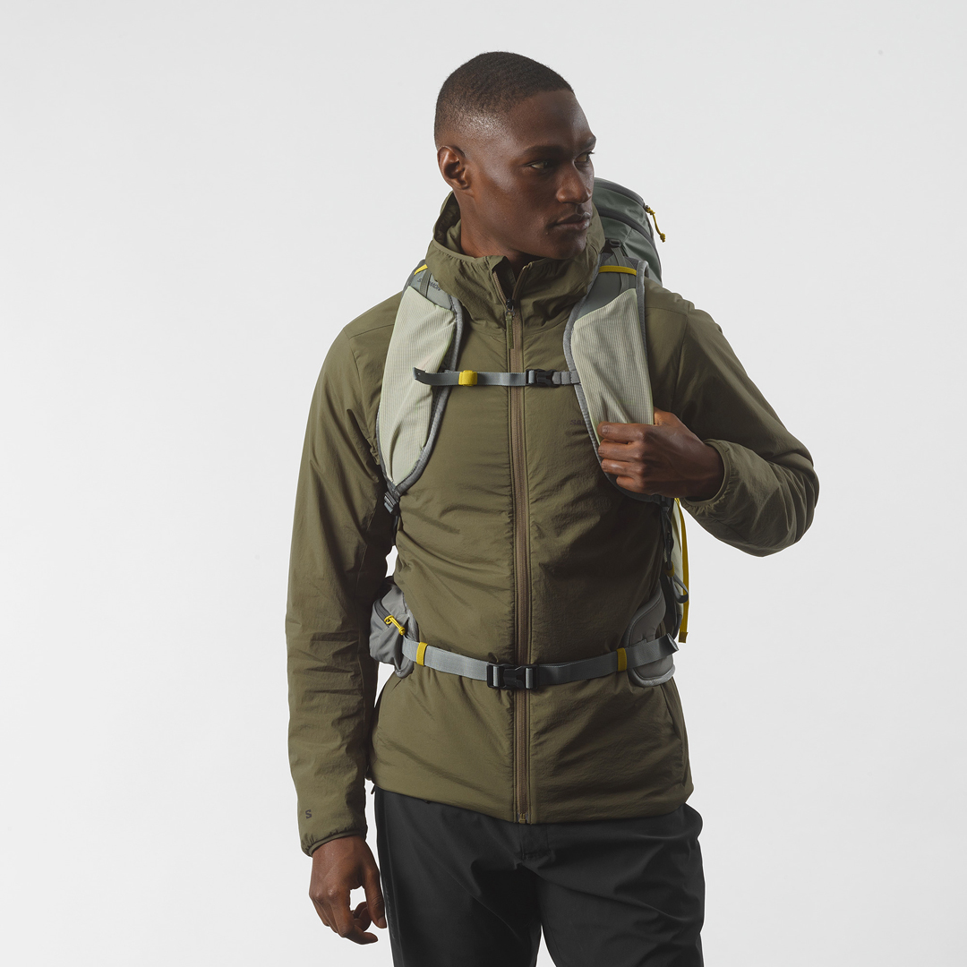 Product image 4 of the product “AEROTREK 30 Backpack 2027 sedona sage/seagrass/nine iron M/L”