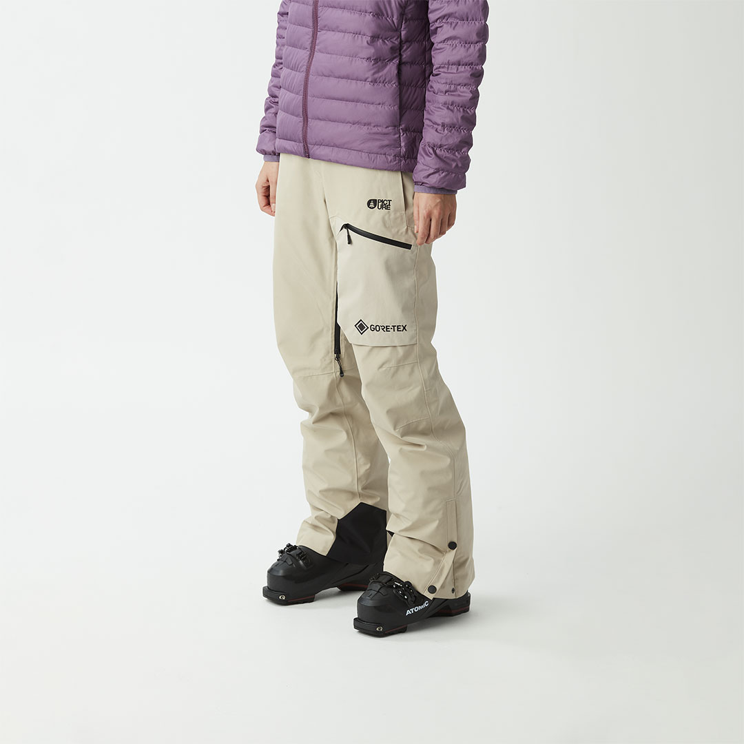 Product image 4 of the product “EXA GORE TEX Pant 2026 pure cashmere M”