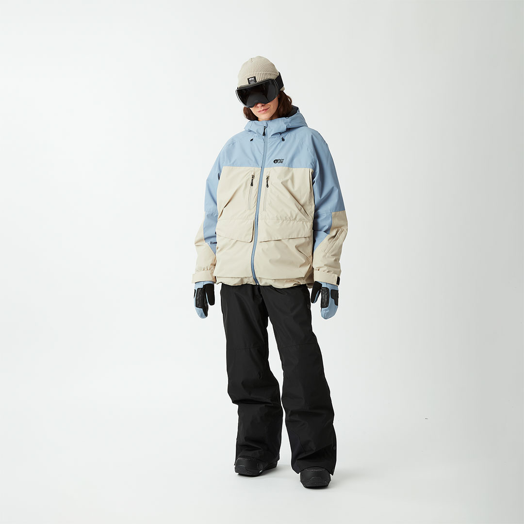 Product image 4 of the product “AKNA WOMEN Jacket 2026 pure cashmere L”