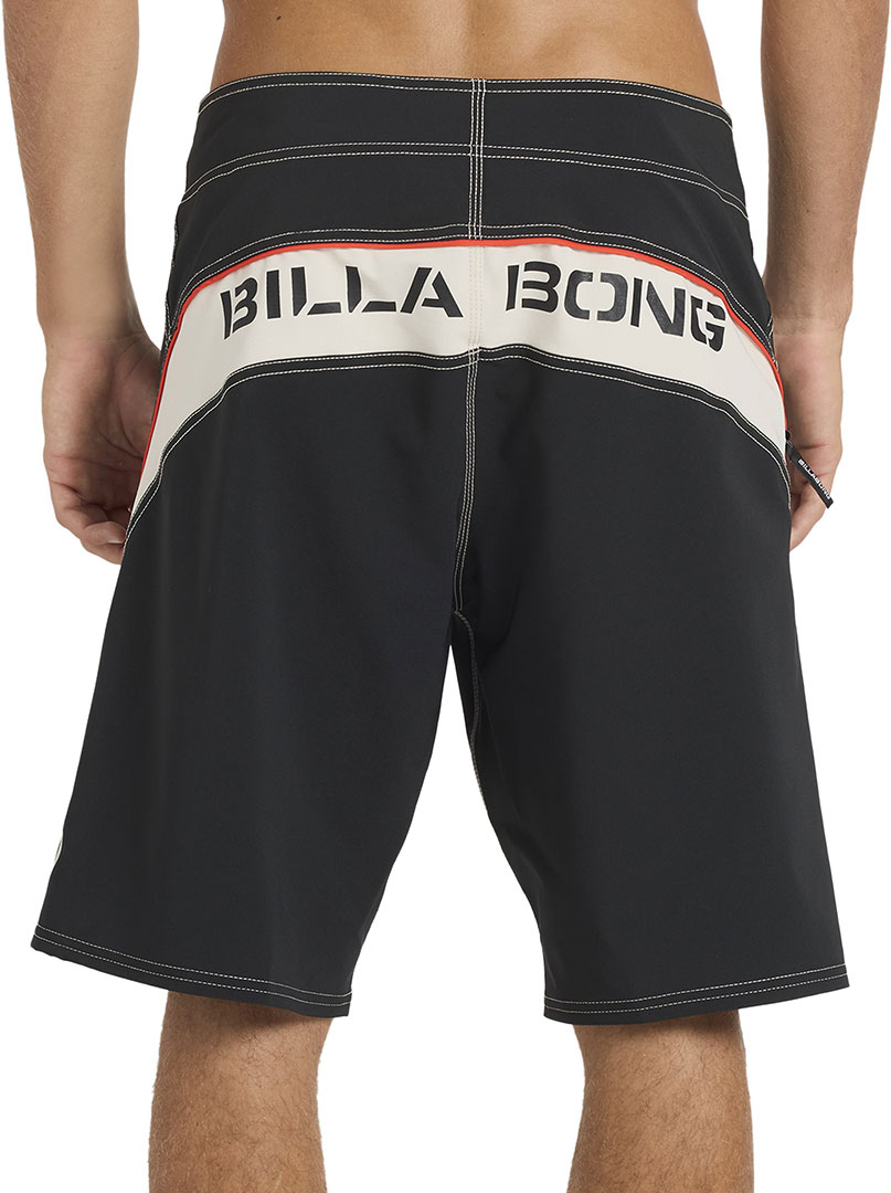 Product image 5 of the product “STRADDIE PRO 20 Boardshort 2026 black 34”