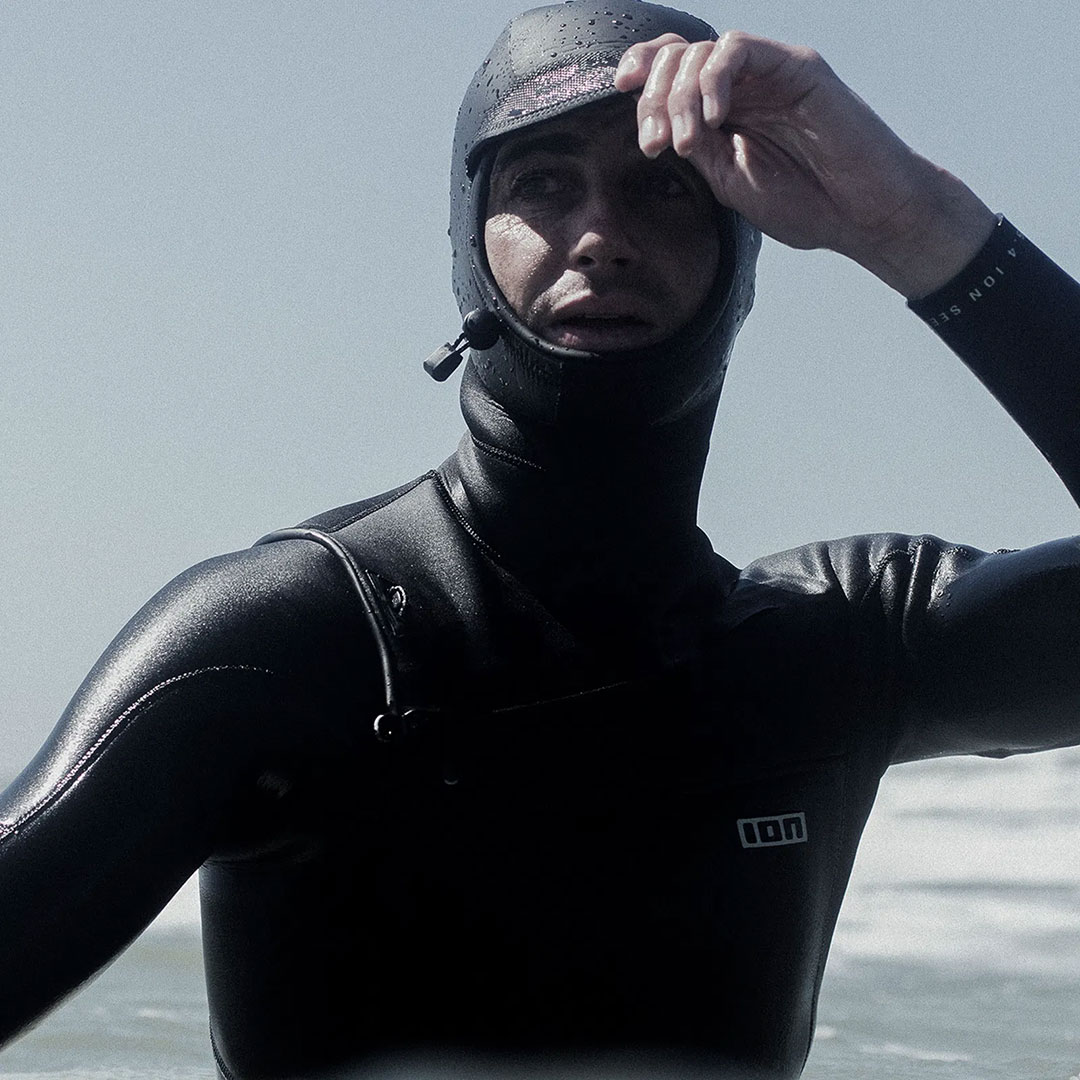 Artikelbild 5 des Artikels “SEEK CORE 5/4 HOOD CHEST ZIP Full Suit 2026 black XL“
