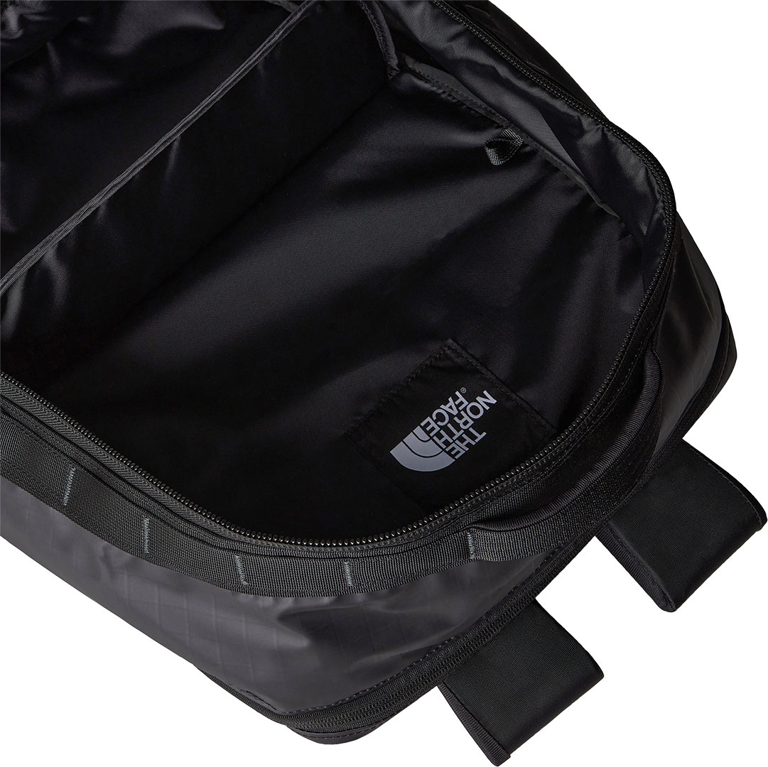 Product image 5 of the product “BASE CAMP VOYAGER TRAVEL Backpack 2027 tnf black/asphalt grey ”