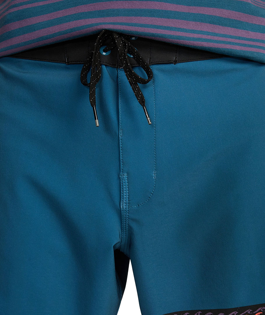 Artikelbild 5 des Artikels “BURLEIGH PRO 18 Boardshort 2026 real teal 32“