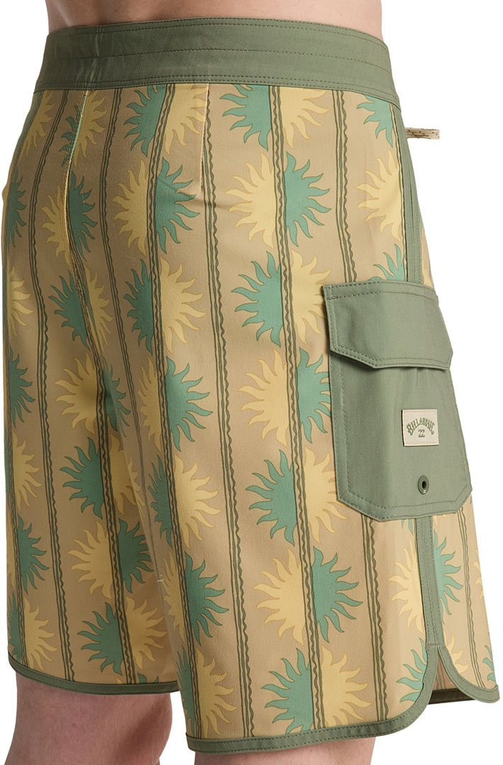 Product image 5 of the product “73 PRO 17,5 Boardshort 2026 moss green 34”