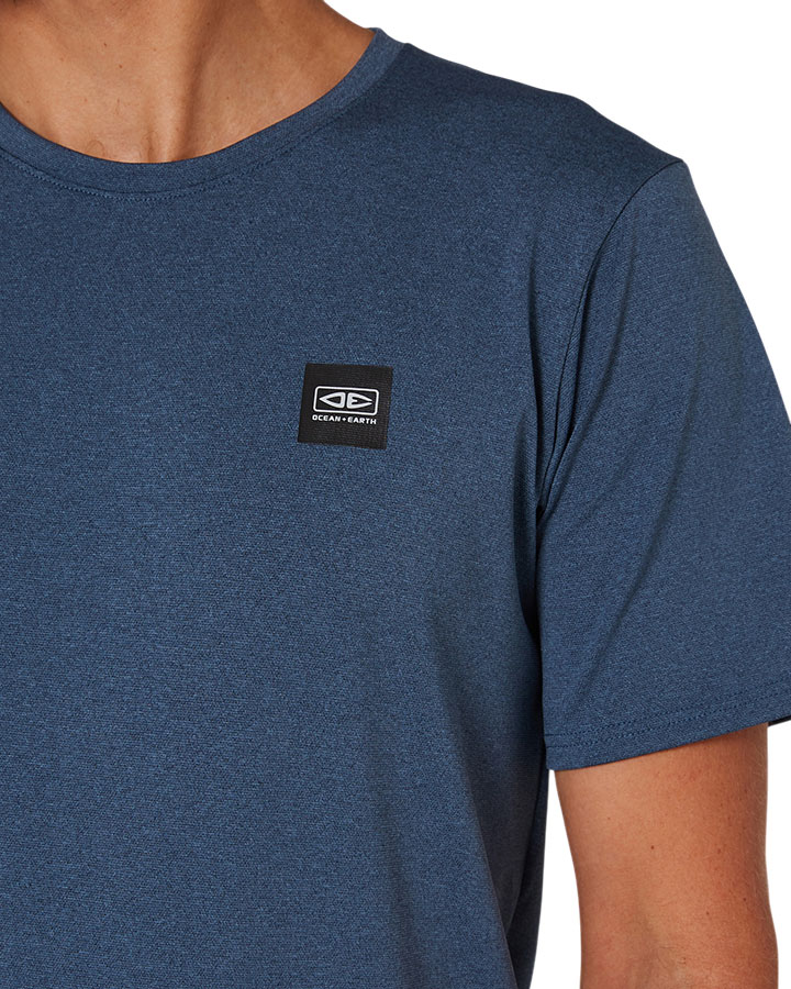 Product image 5 of the product “SURF SS Lycra 2026 navy L”