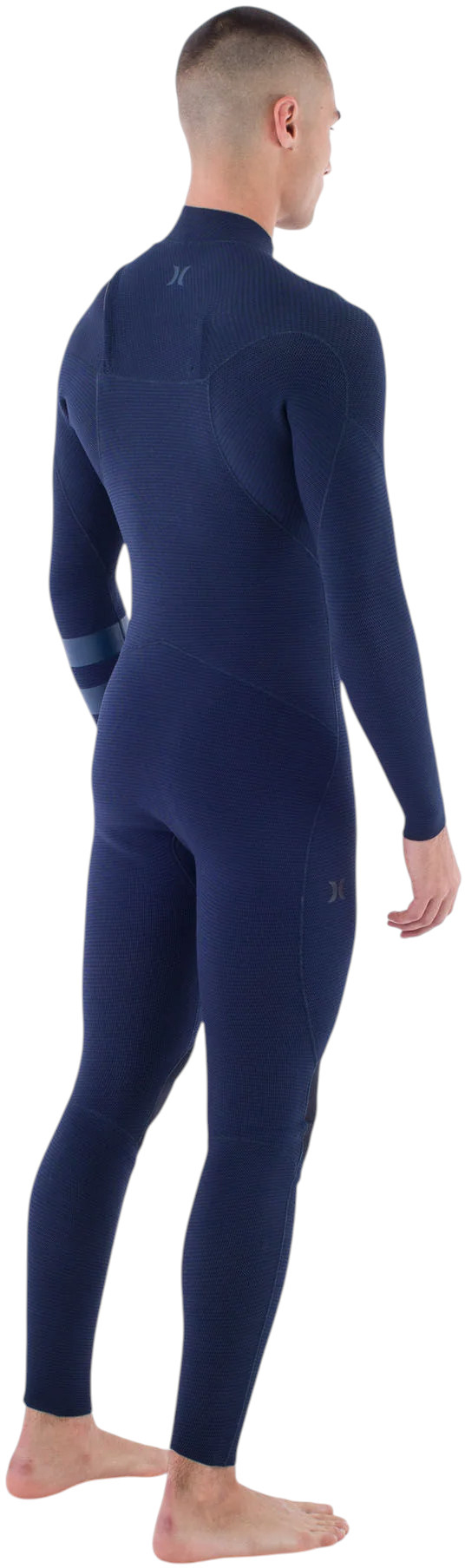 Artikelbild 5 des Artikels “PLUS 4/3 CHEST ZIP Full Suit 2025 total eclipse S“