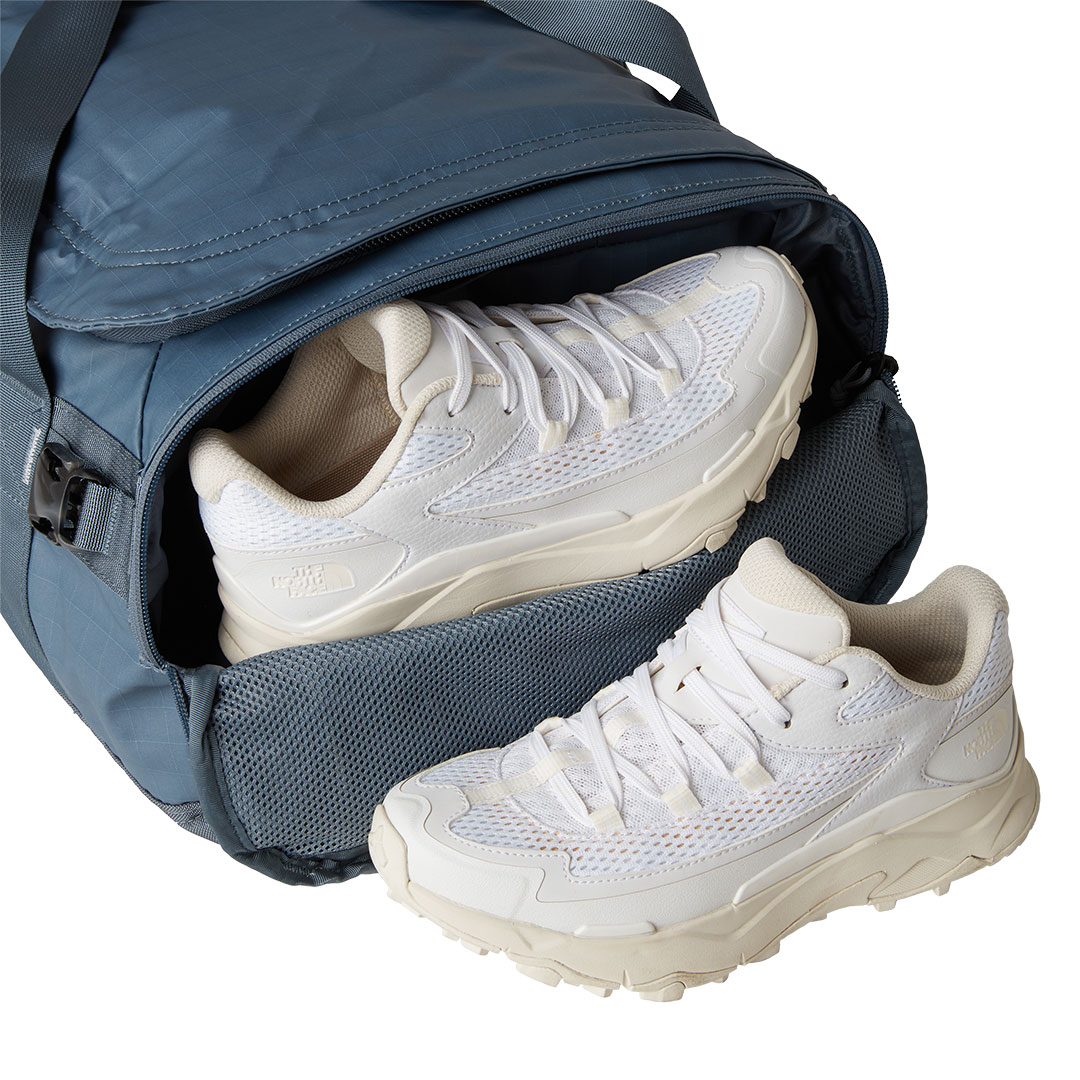Artikelbild 5 des Artikels “BASE CAMP VOYAGER 42L Tasche 2027 granite grey/frost grey “
