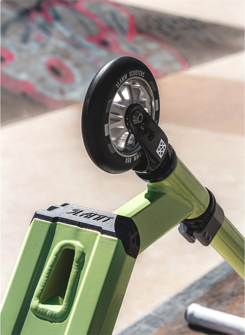 Artikelbild 5 des Artikels “CLASSIC PRO Scooter 2027 green/silver “