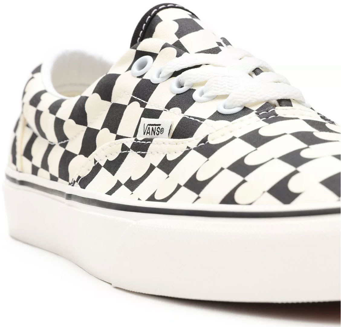 polka dot uv vans