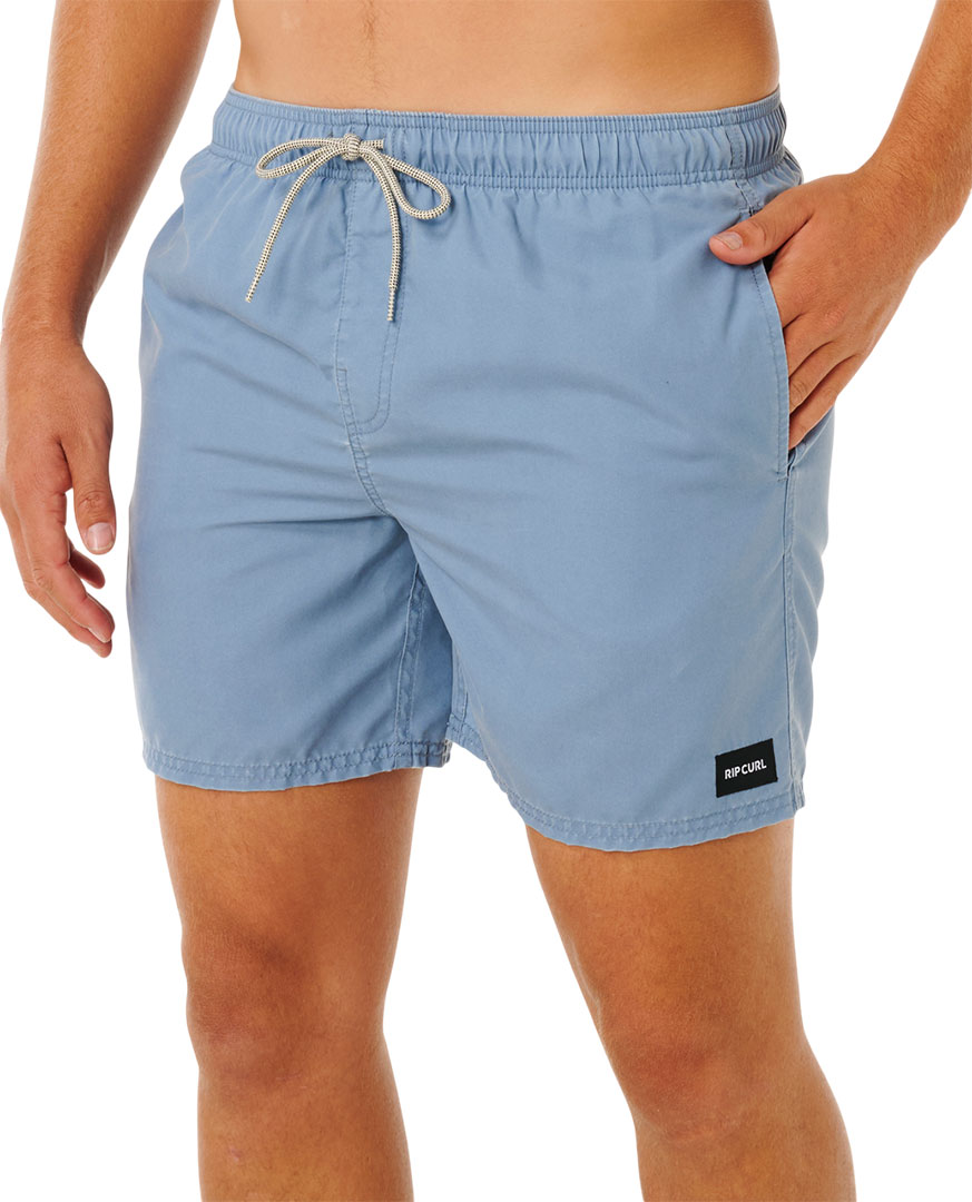 Product image 6 of the product “OFFSET WASHED VOLLEY 16 Boardshort 2026 faded denim S”