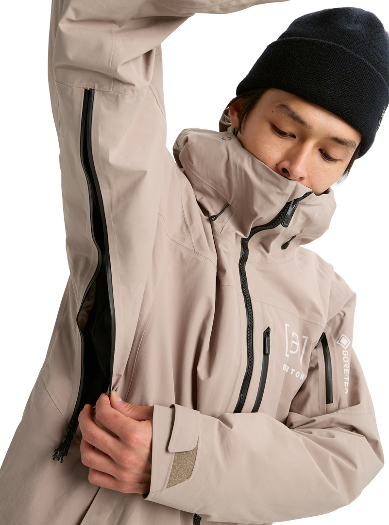 Product image 6 of the product “AK GORE TEX HELITACK STRETCH Jacket 2026 summit taupe M”