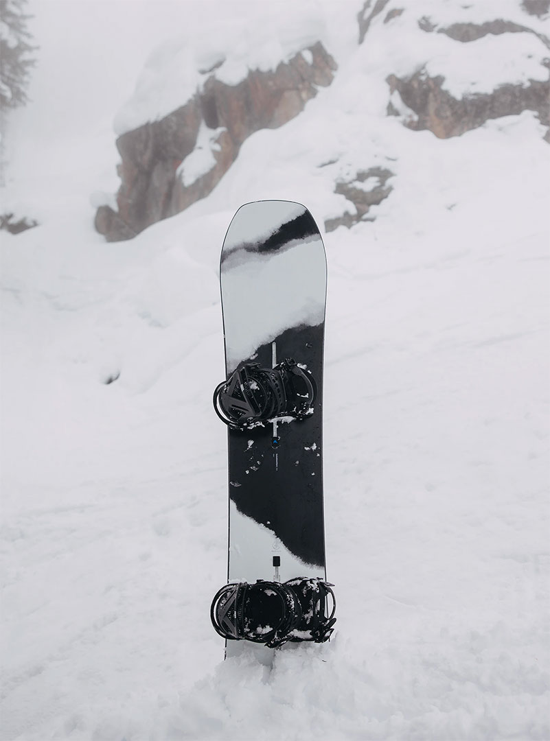 Burton Hometown Hero 152 スノーボード HOMETOWN HERO｜FAMILY TREE初