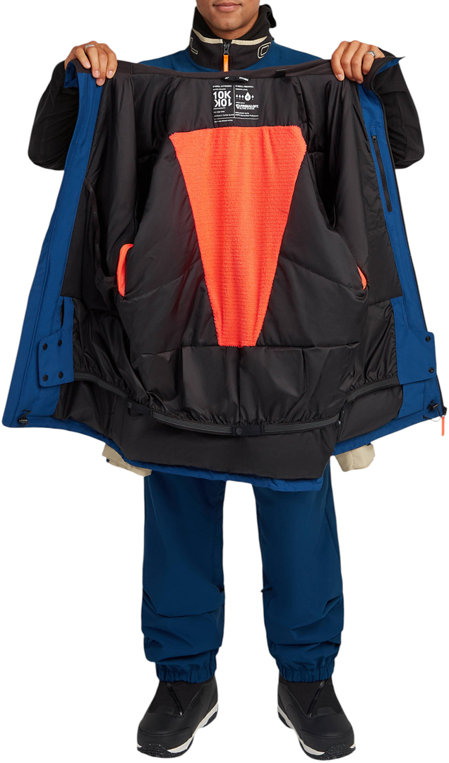 Product image 6 of the product “FWC CRUZ MEAN MACHINE Jacket 2027 regal blue colour block M”