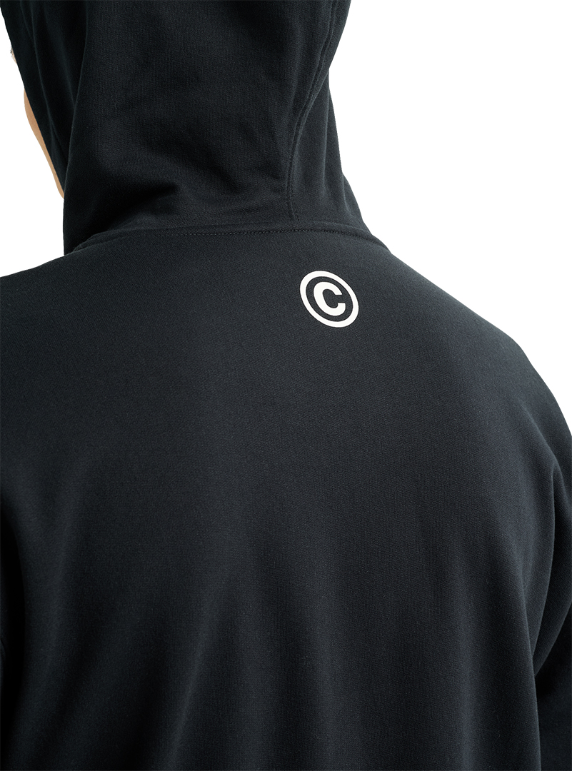 Artikelbild 6 des Artikels “CUSTOM 30TH Hoodie 2026 true black XS“