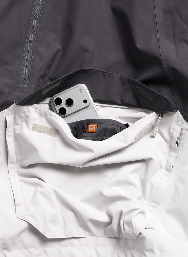 Artikelbild 6 des Artikels “RESERVE 2L RELAXED ANORAK Jacke 2027 gotham grey/grey cloud XL“