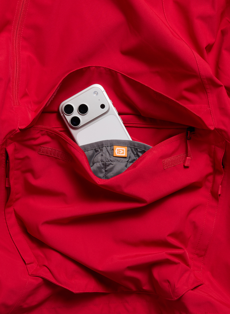Artikelbild 6 des Artikels “RESERVE 2L RELAXED ANORAK Jacke 2027 geranium red XL“