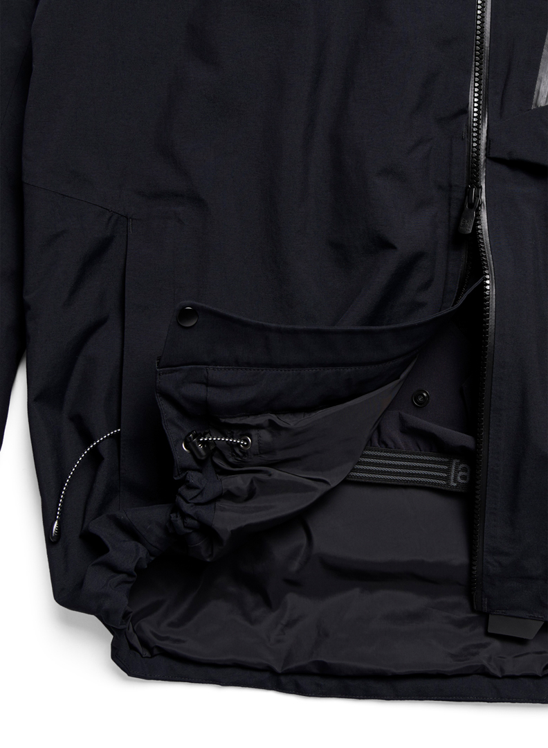 Product image 6 of the product “AK CYCLIC GORE TEX 2L Jacket 2027 true black XL”