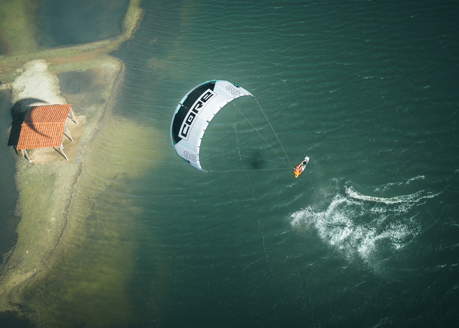 Product image 6 of the product “XR8 LW Kite bright white ”