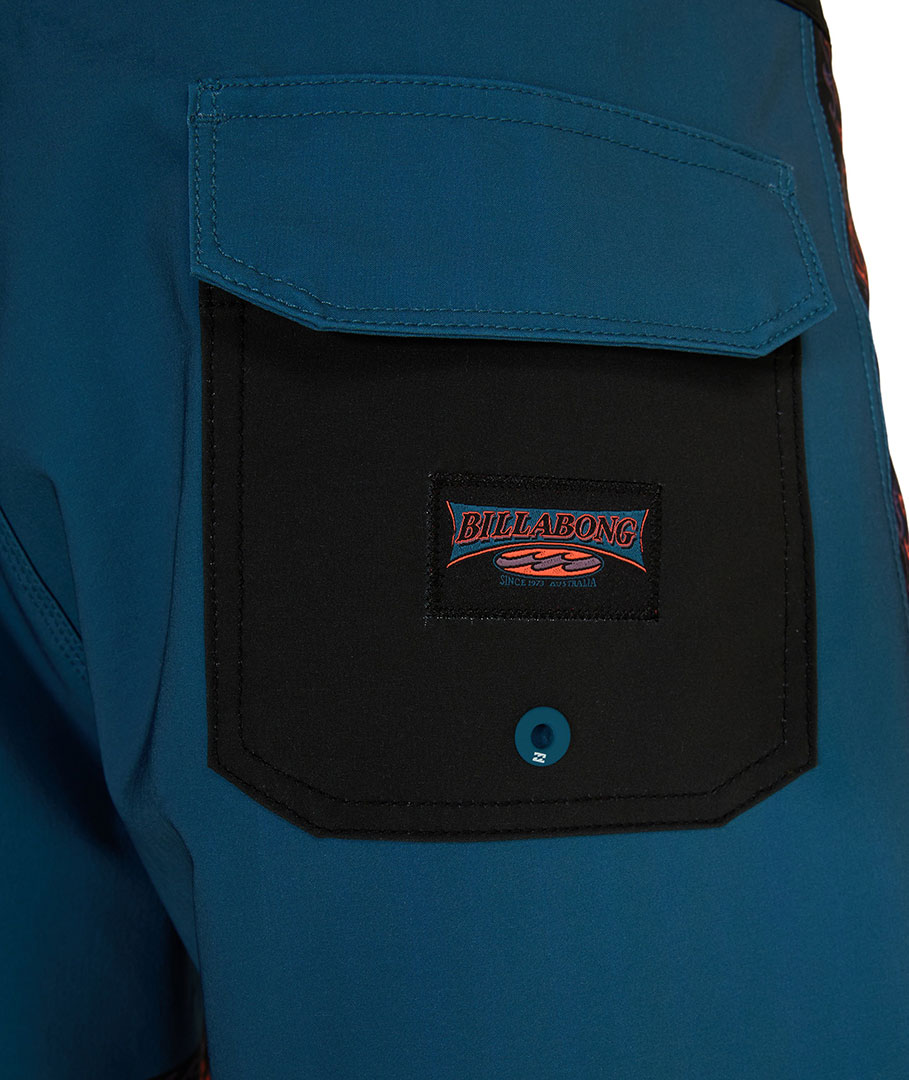 Artikelbild 6 des Artikels “BURLEIGH PRO 18 Boardshort 2026 real teal 32“
