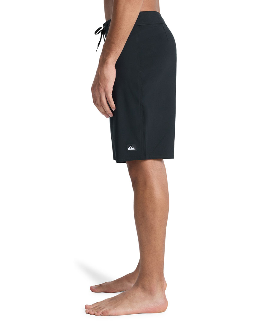 Product image 6 of the product “SURFSILK KAIMANA 20 Boardshort 2026 black 40”