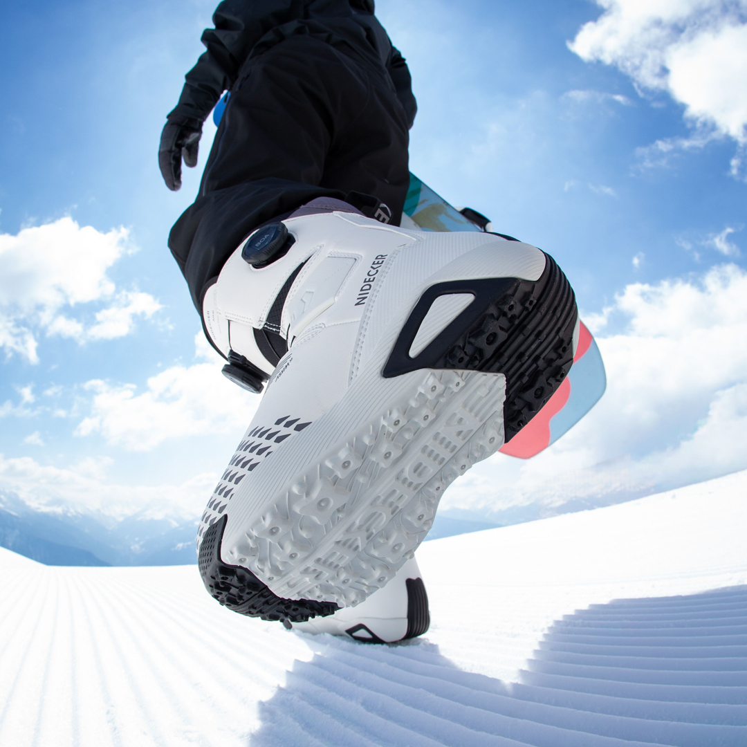 Artikelbild 6 des Artikels “ALTAI WOMEN Boot 2027 white 37,5“