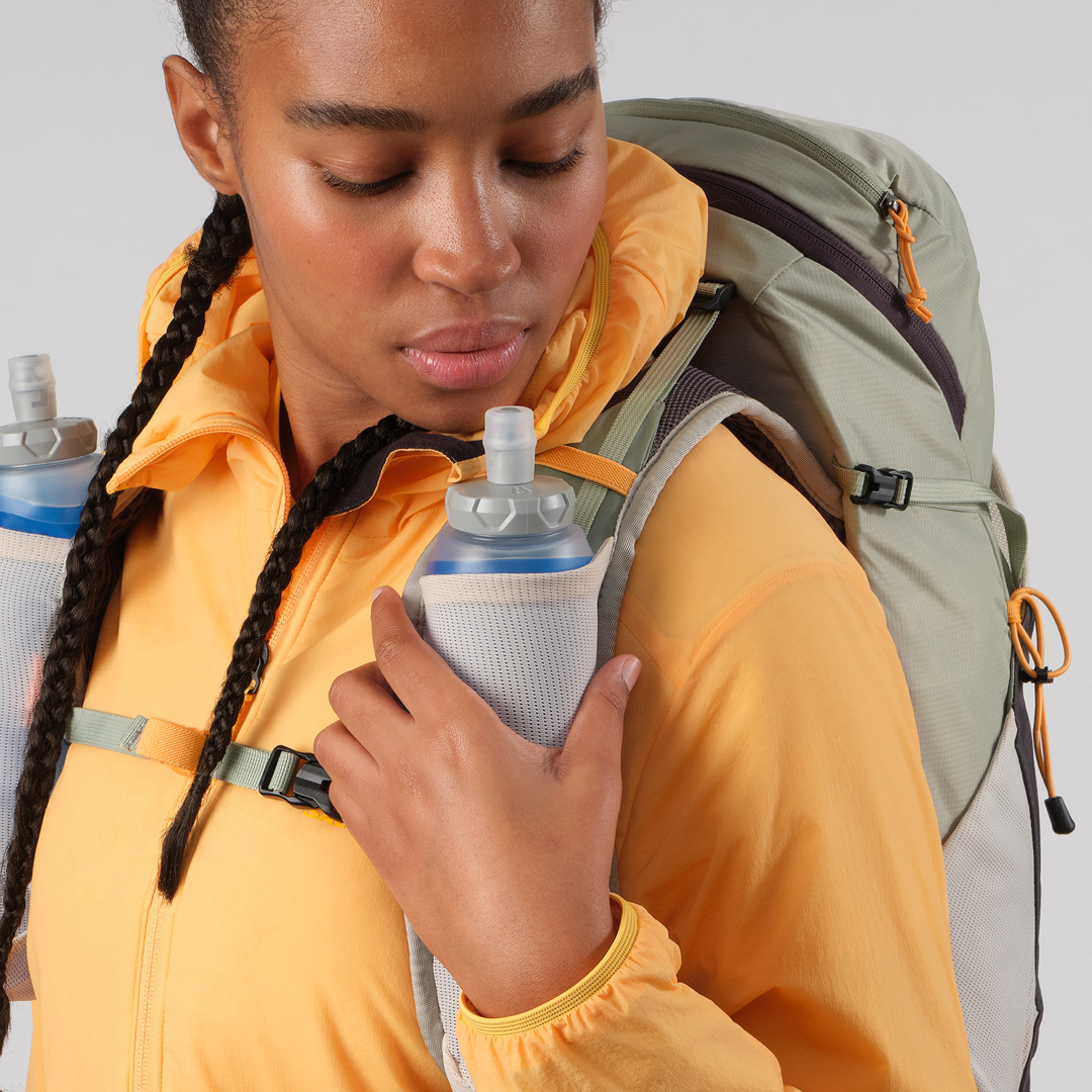 Artikelbild 6 des Artikels “AEROTREK 18 WOMEN Rucksack 2027 seagrass/silver cloud/nine iron M/L“