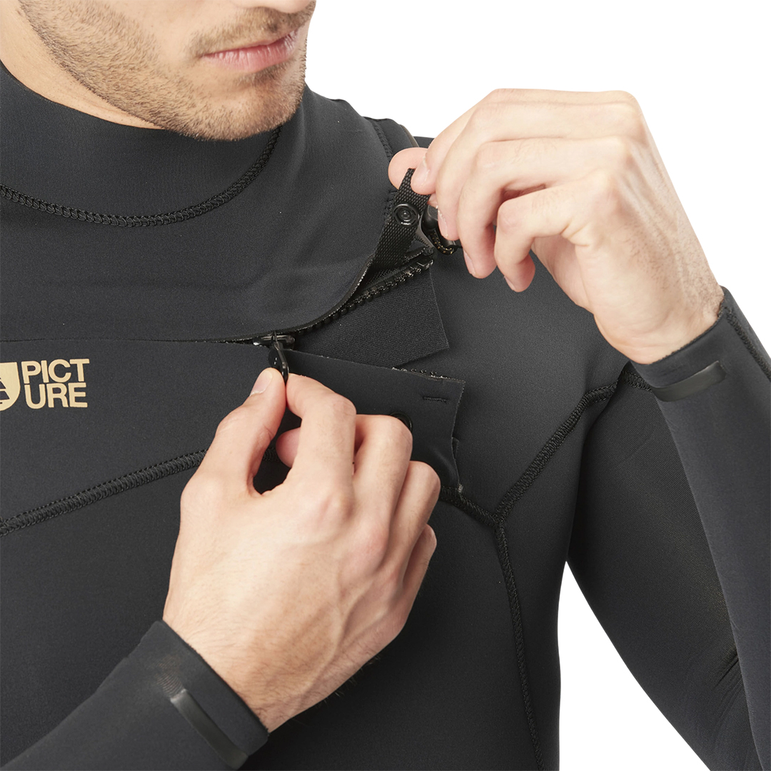 Product image 6 of the product “EQUATION 4/3 CHEST ZIP Full Suit 2026 black M”