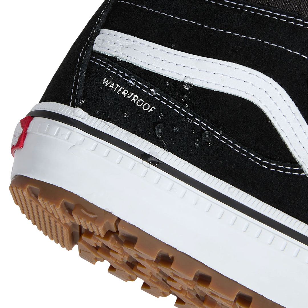 Product image 6 of the product “SK8-HI WATERPROOF MTE Shoe 2027 black/white 47”
