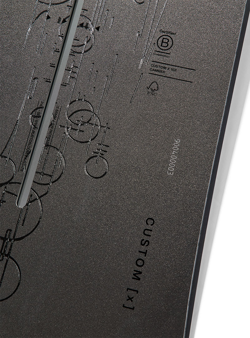 Product image 7 of the product “CUSTOM X Snowboard 2027 etched 150”