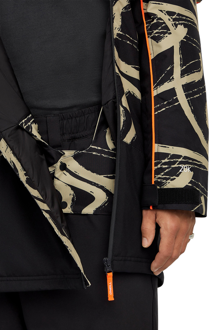 Product image 7 of the product “FWC PLAY ASYMMETRIC Jacket 2027 beige snowtracks L”