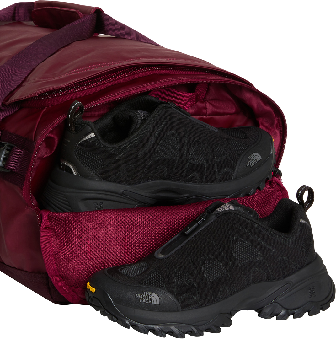 Product image 7 of the product “BASE CAMP VOYAGER 42L Bag 2027 burgundy crush/deep burgundy/lali guran ”