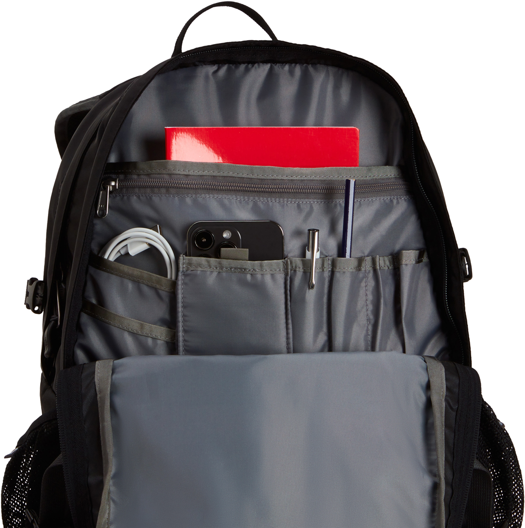 Product image 7 of the product “BOREALIS CLASSIC PATCH Backpack 2027 tnf black/asphalt grey/patch ”