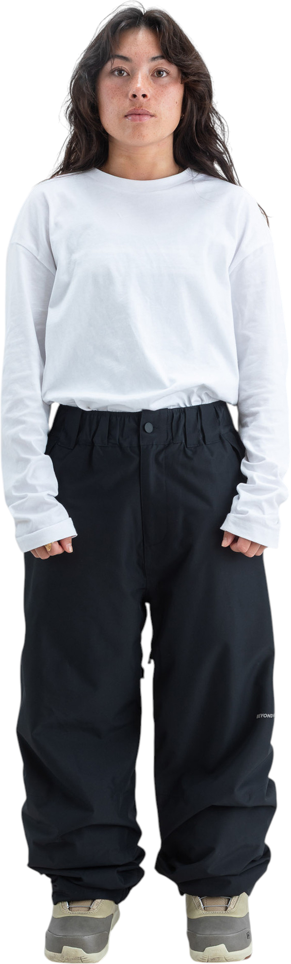 Product image 7 of the product “NOSTALGIA 2L Pant 2027 black M”