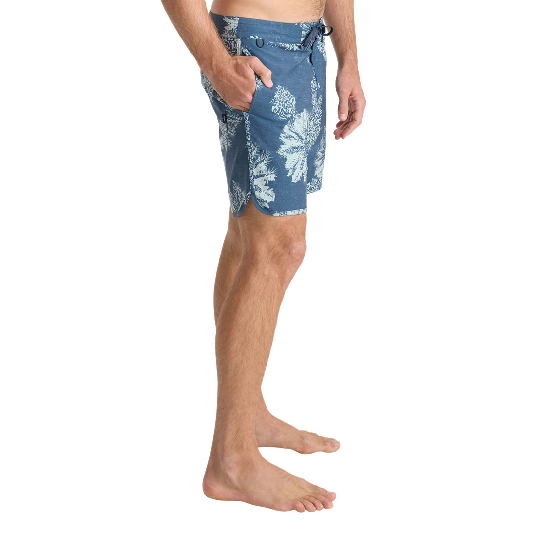 Artikelbild 7 des Artikels “CHILLER SCALLOP 17 Boardshort 2026 navy 34“