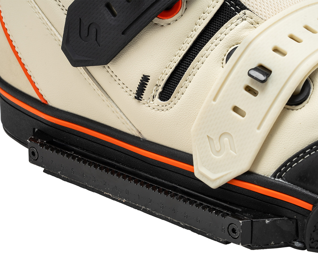 Product image 8 of the product “KTV EVERSHRED V2 Boots 2026 43”