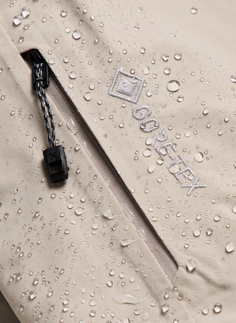 Artikelbild 8 des Artikels “AK CYCLIC GORE TEX 2L Jacke 2027 chinchilla grey XXL“