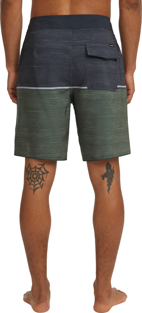 Product image 8 of the product “HYPERFREAK MYSTO BLOCK SCALLOP 19 Boardshort 2026 dark olive mysto block 30”