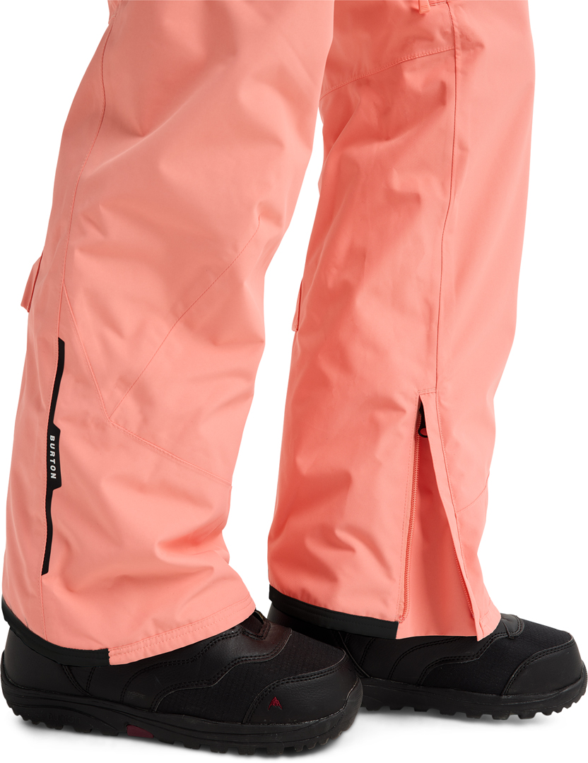 Product image 8 of the product “WOMEN RESERVE 2L INSULATED Pant 2026 sunrise coral ”