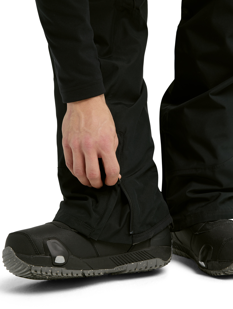 Product image 8 of the product “RESERVE 2L Pant 2027 true black XXXL”