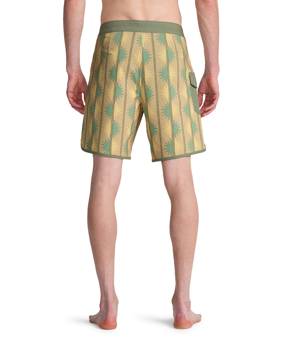 Product image 8 of the product “73 PRO 17,5 Boardshort 2026 moss green 34”