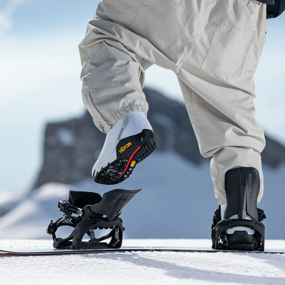 Artikelbild 8 des Artikels “CARBON SUPERMATIC Bindung 2027 black XL“