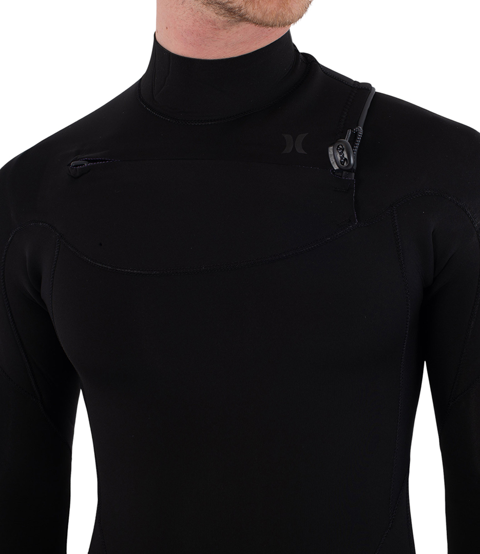 Product image 8 of the product “AIR 2/2 LS CHEST ZIP Shorty 2026 black bubble L”